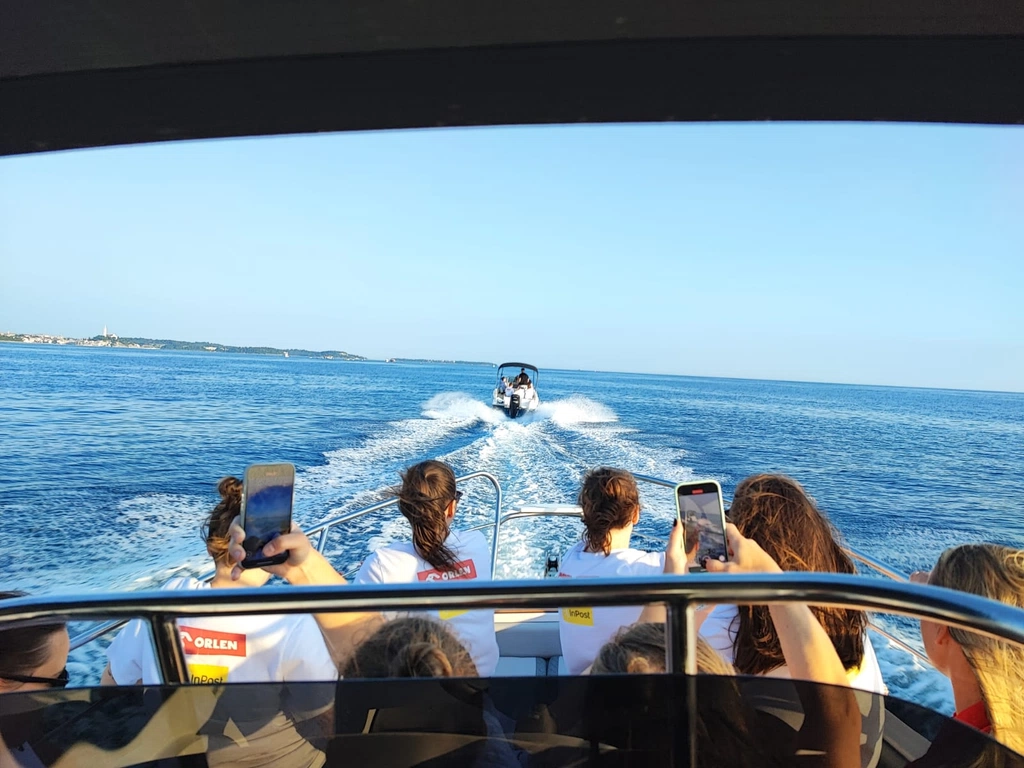 Blueline 21 150HP - picture 10